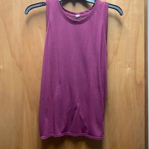 Old Navy Active Go Dry shirt